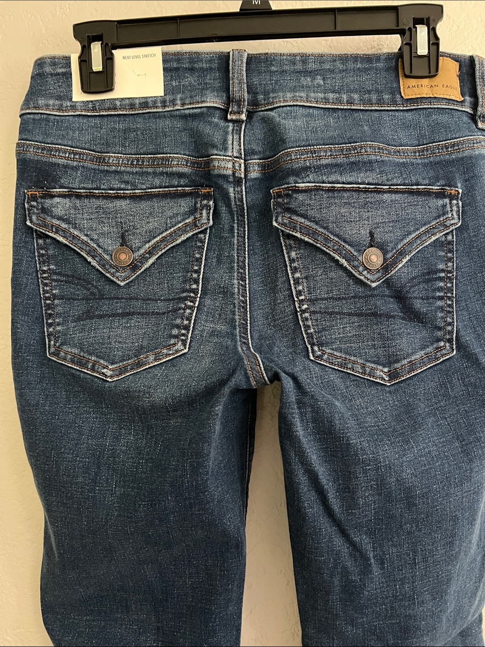NWT American Eagle Outfitters Women's Dark Blue Super Low Rise Jegging 8 / 29 - Picture 3 of 7